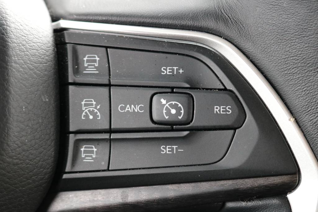 Thumbnail: 2021 Jeep Grand Cherokee L - 29