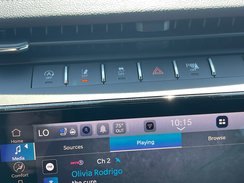Thumbnail: 2026 Jeep Grand Cherokee L - 17