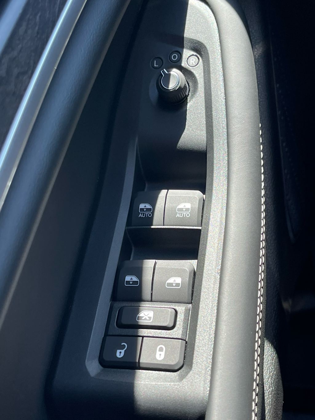 Thumbnail: 2026 Jeep Grand Cherokee L - 21