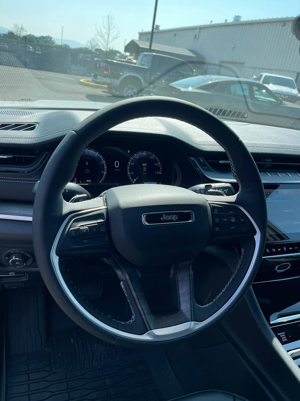 Thumbnail: 2026 Jeep Grand Cherokee L - 11