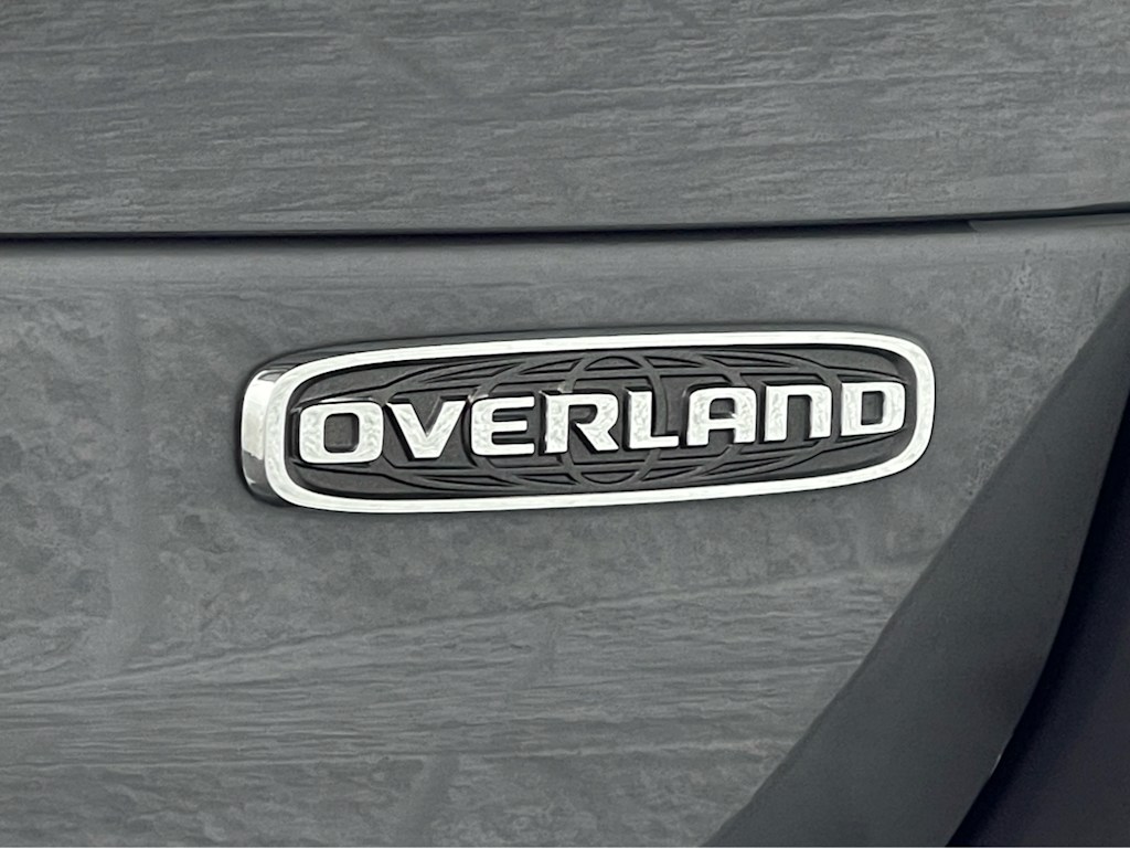2021 Jeep Grand Cherokee L Overland 14