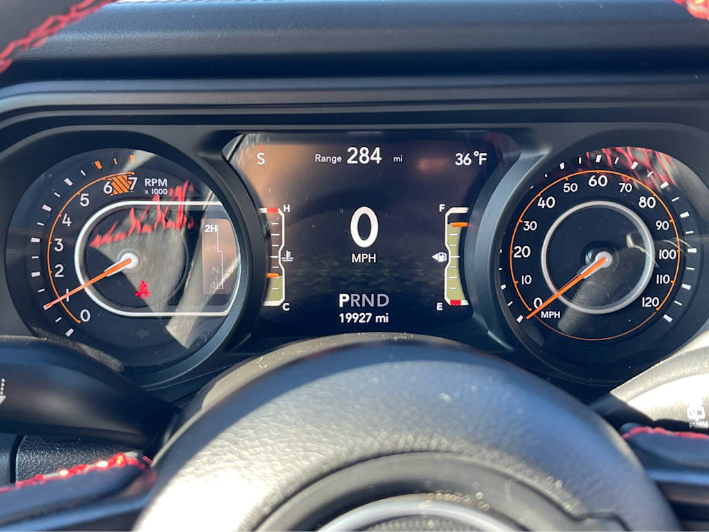 Thumbnail: 2024 Jeep Wrangler - 16