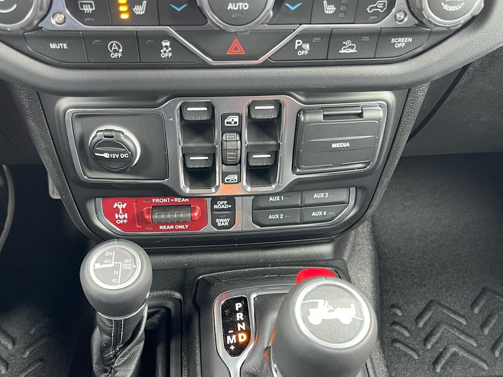Thumbnail: 2026 Jeep Wrangler - 22