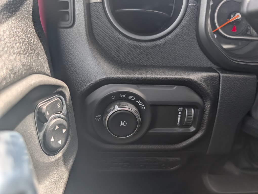 Thumbnail: 2026 Jeep Wrangler - 26