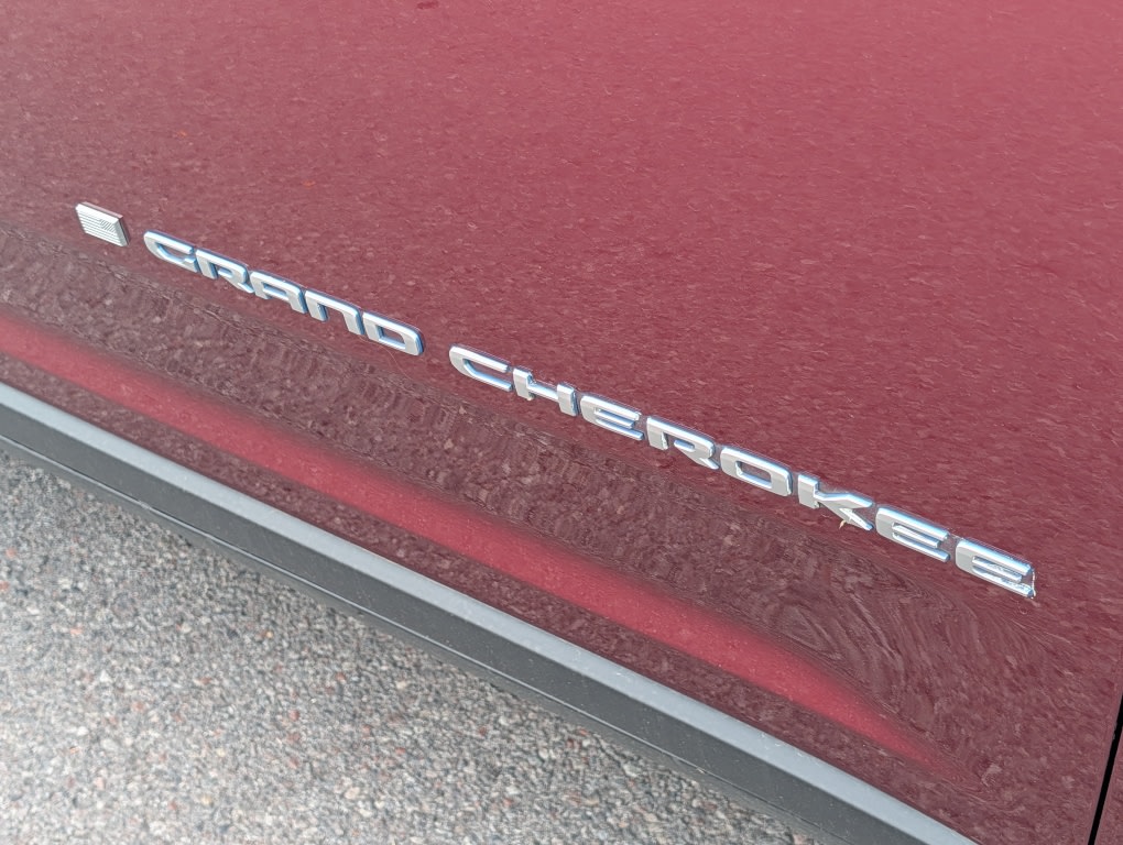 Thumbnail: 2024 Jeep Grand Cherokee - 13
