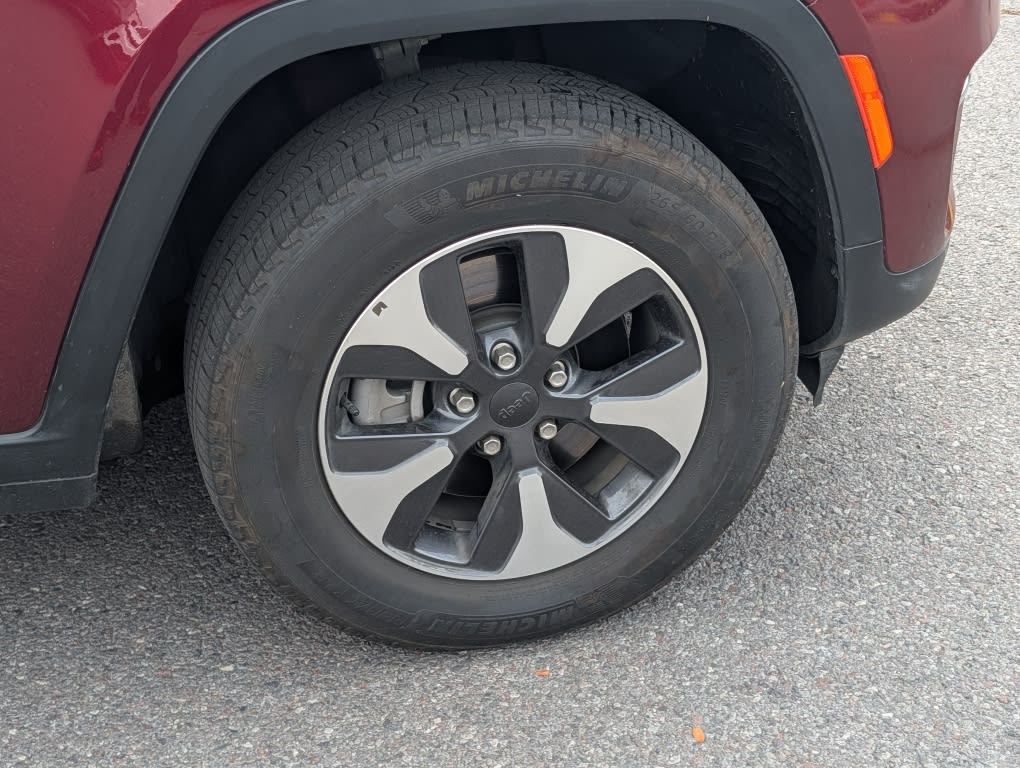 Thumbnail: 2024 Jeep Grand Cherokee - 6