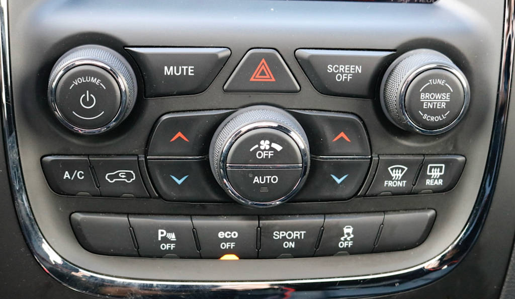 Thumbnail: 2020 Dodge Durango - 19