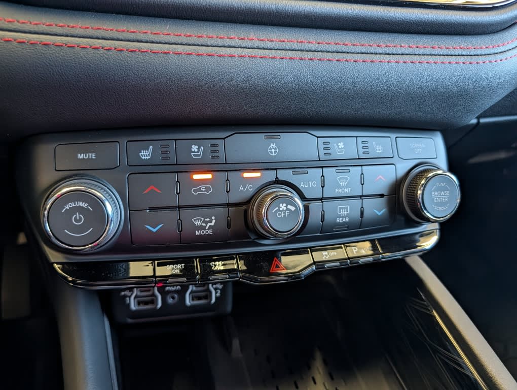 Thumbnail: 2026 Dodge Durango - 22