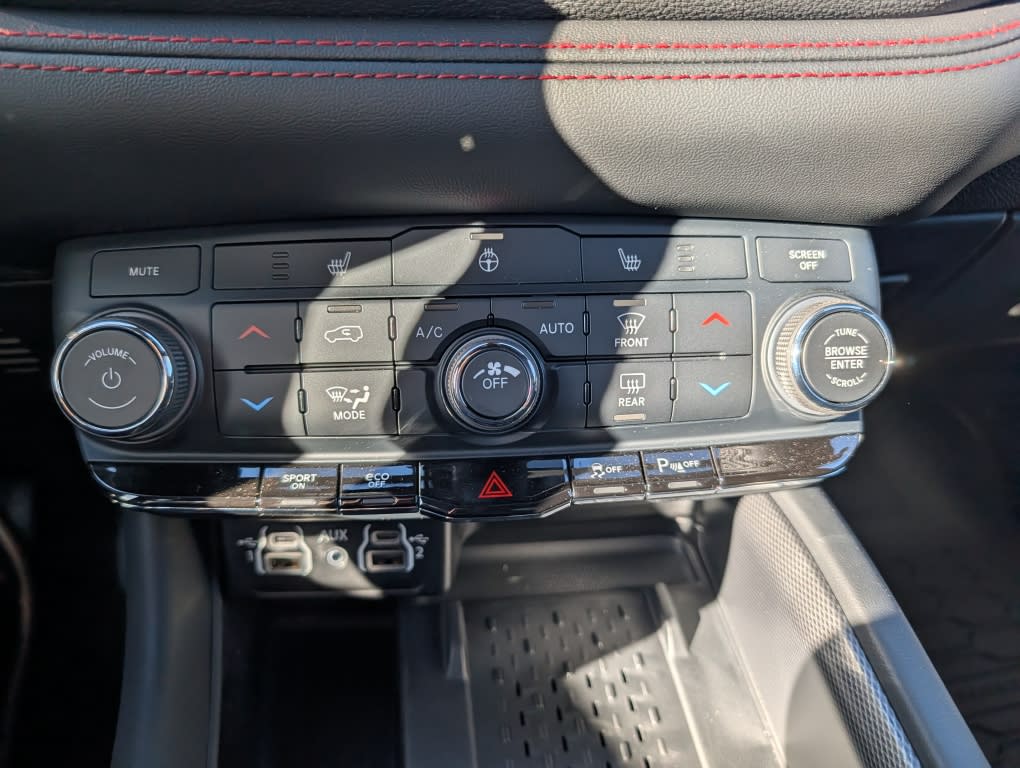 Thumbnail: 2026 Dodge Durango - 22