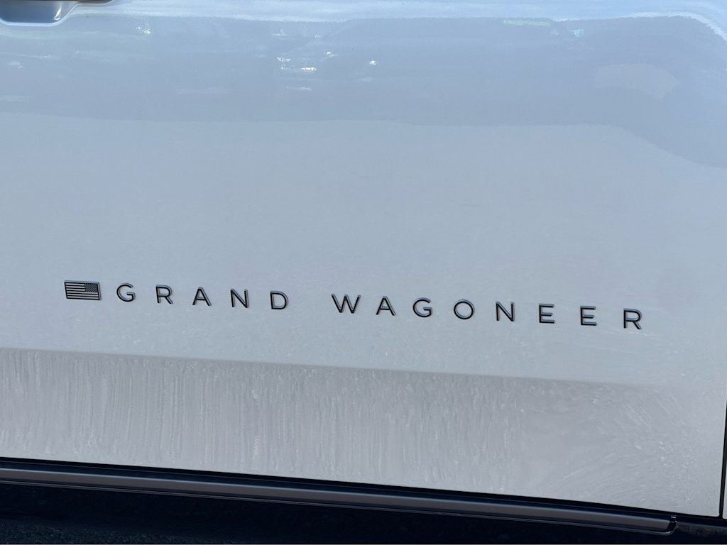 Thumbnail: 2026 Jeep Grand Wagoneer L - 21