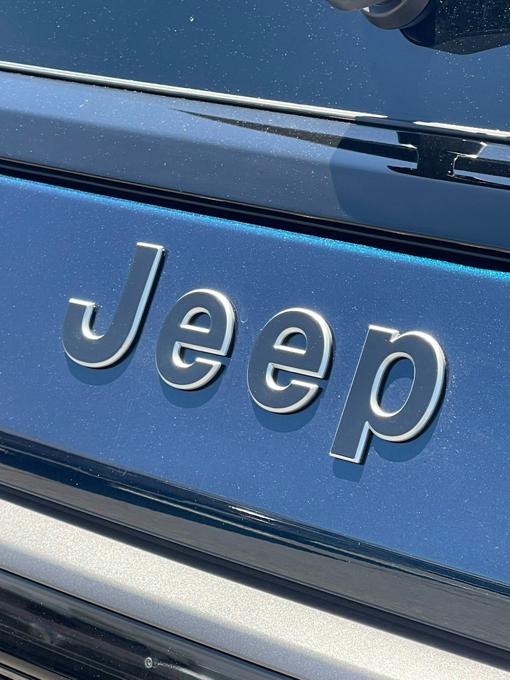 Thumbnail: 2026 Jeep Grand Wagoneer L - 19