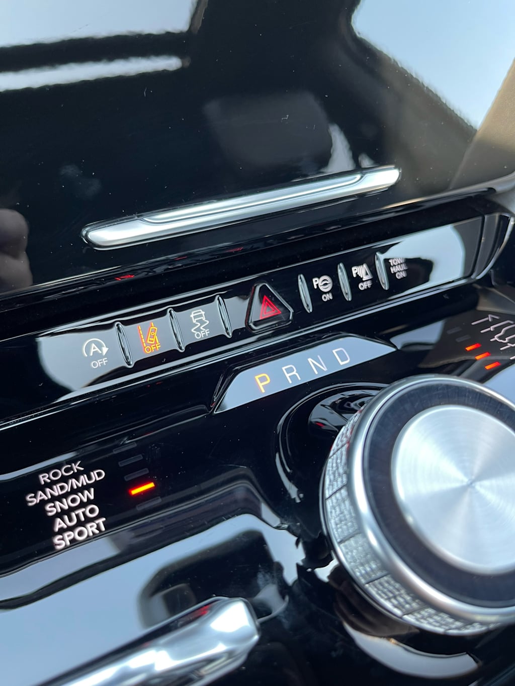 Thumbnail: 2026 Jeep Grand Wagoneer L - 20