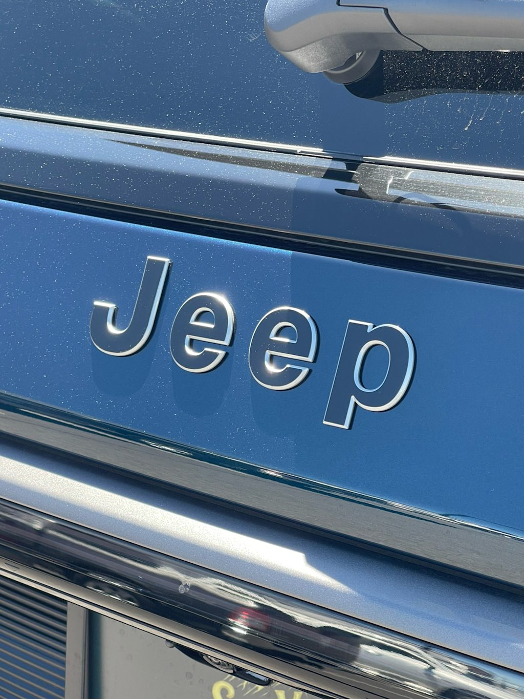 Thumbnail: 2026 Jeep Grand Wagoneer - 18