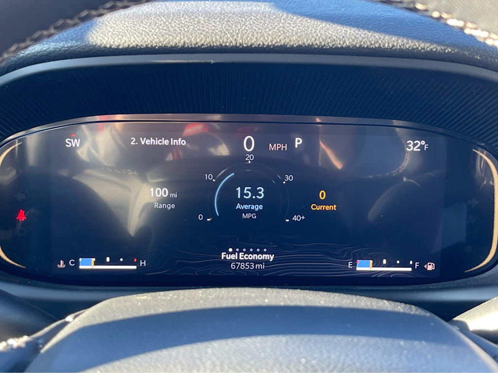 Thumbnail: 2023 Jeep Wagoneer - 14