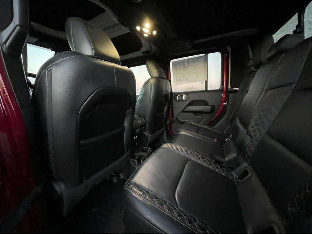 Thumbnail: 2021 Jeep Gladiator - 11