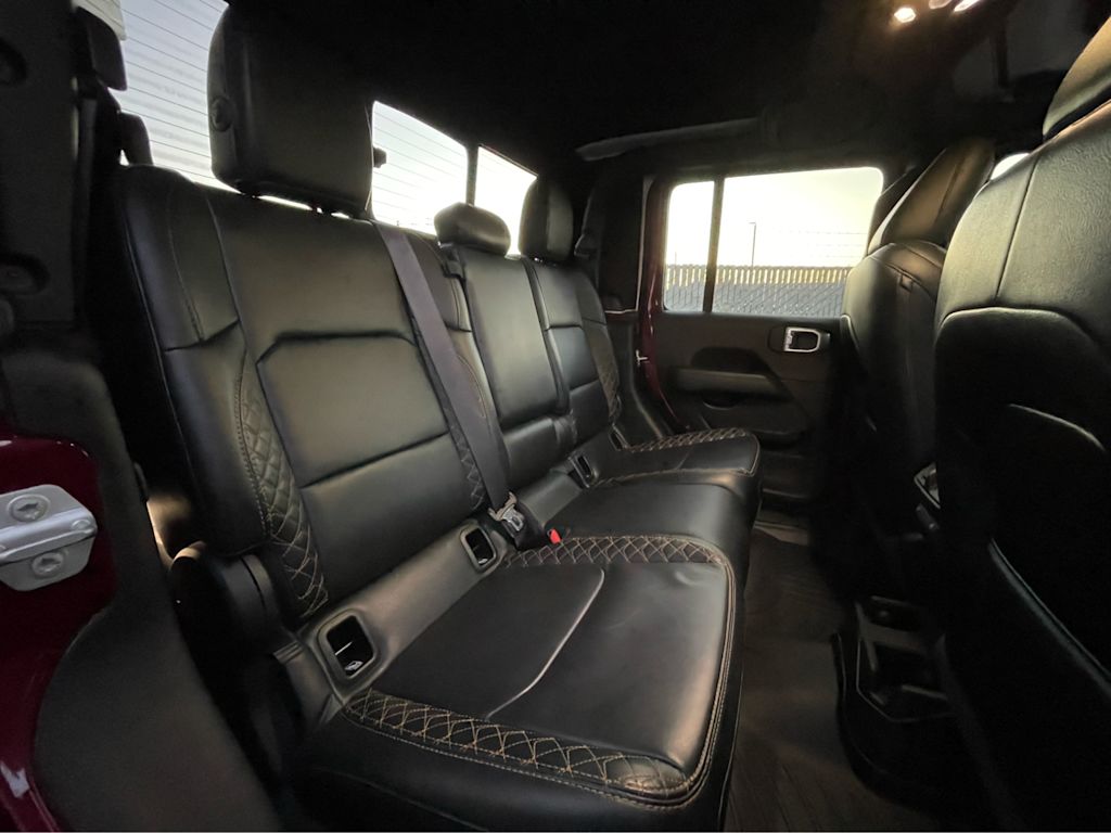 Thumbnail: 2021 Jeep Gladiator - 23