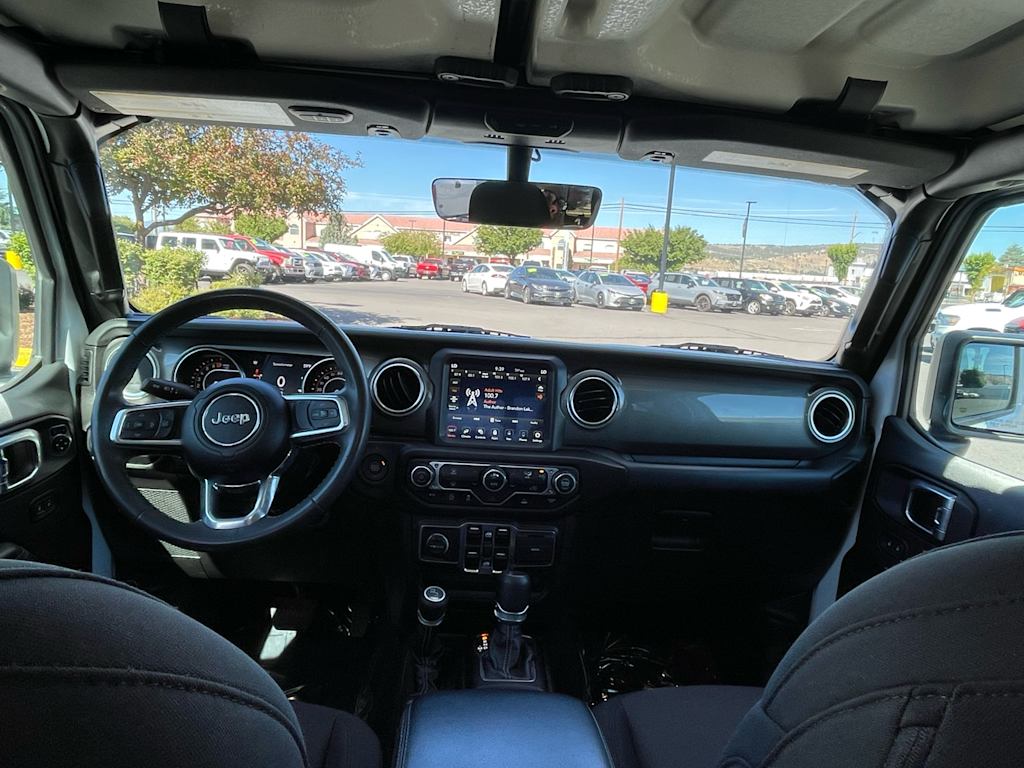 Thumbnail: 2023 Jeep Gladiator - 8