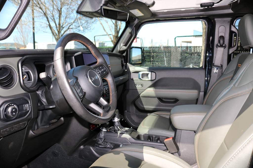 Thumbnail: 2024 Jeep Gladiator - 9