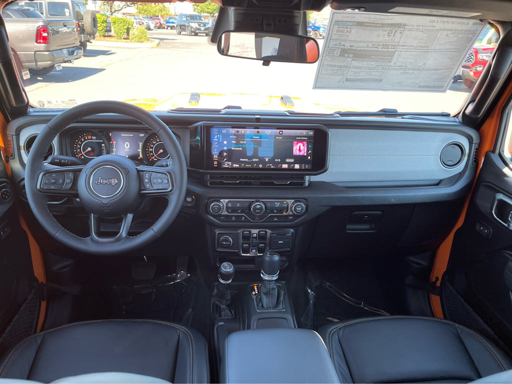 Thumbnail: 2026 Jeep Gladiator - 8