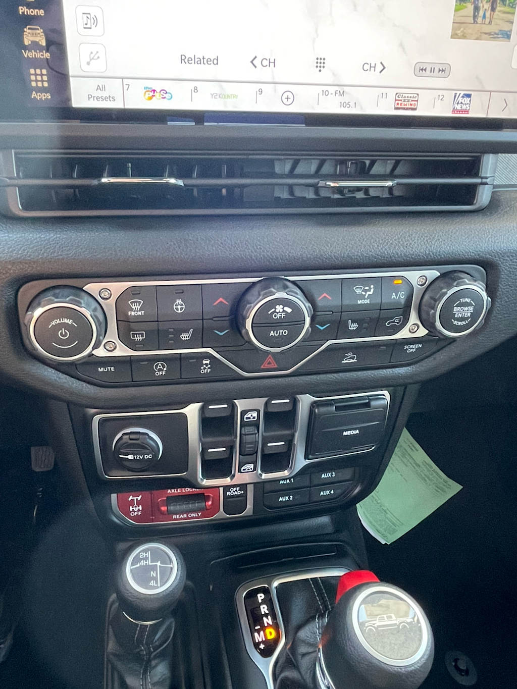 Thumbnail: 2026 Jeep Gladiator - 22