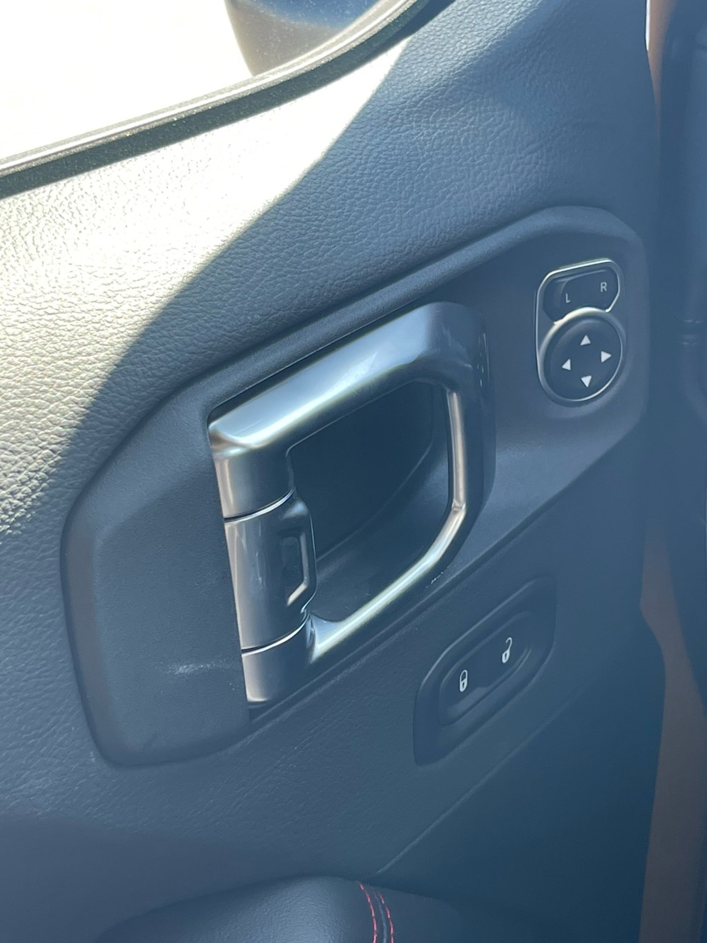 Thumbnail: 2026 Jeep Gladiator - 25