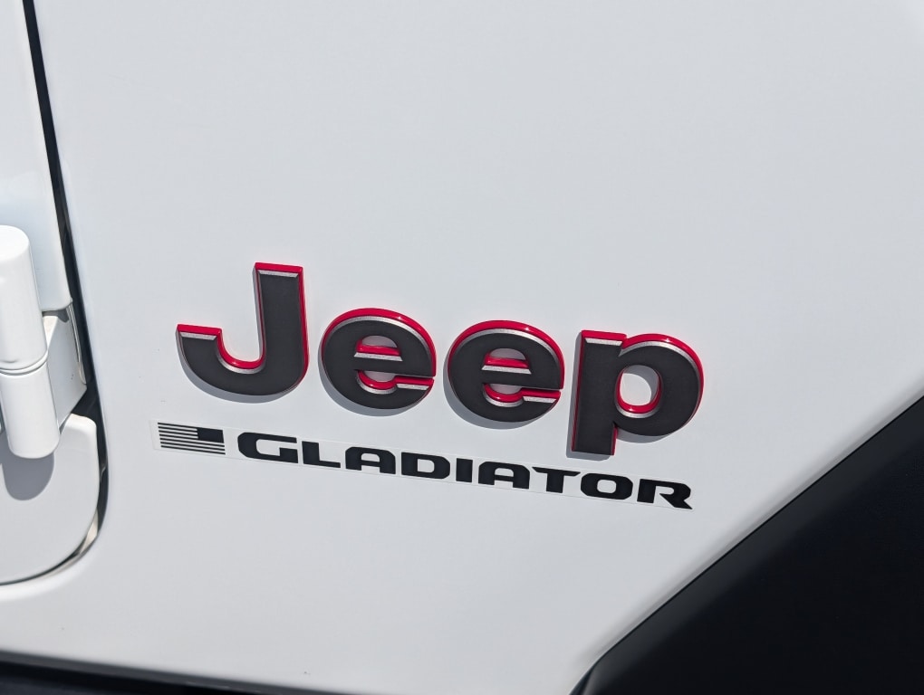 Thumbnail: 2026 Jeep Gladiator - 6