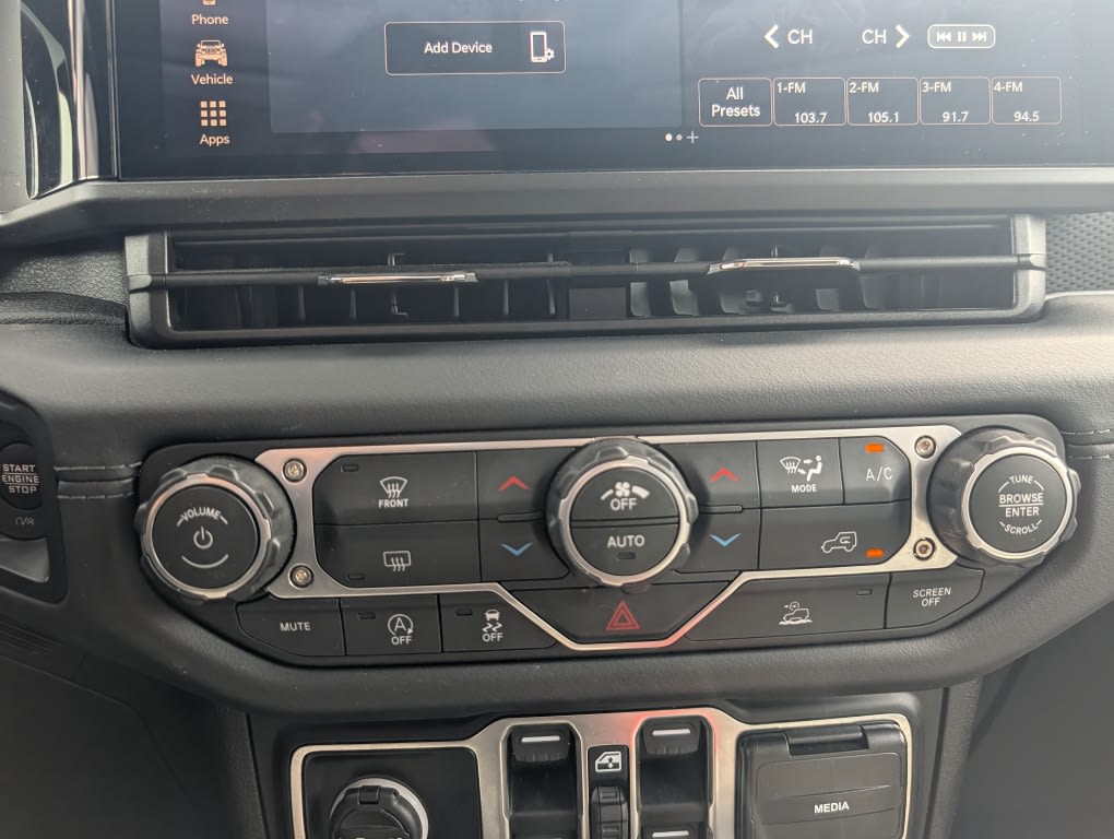 Thumbnail: 2026 Jeep Gladiator - 22