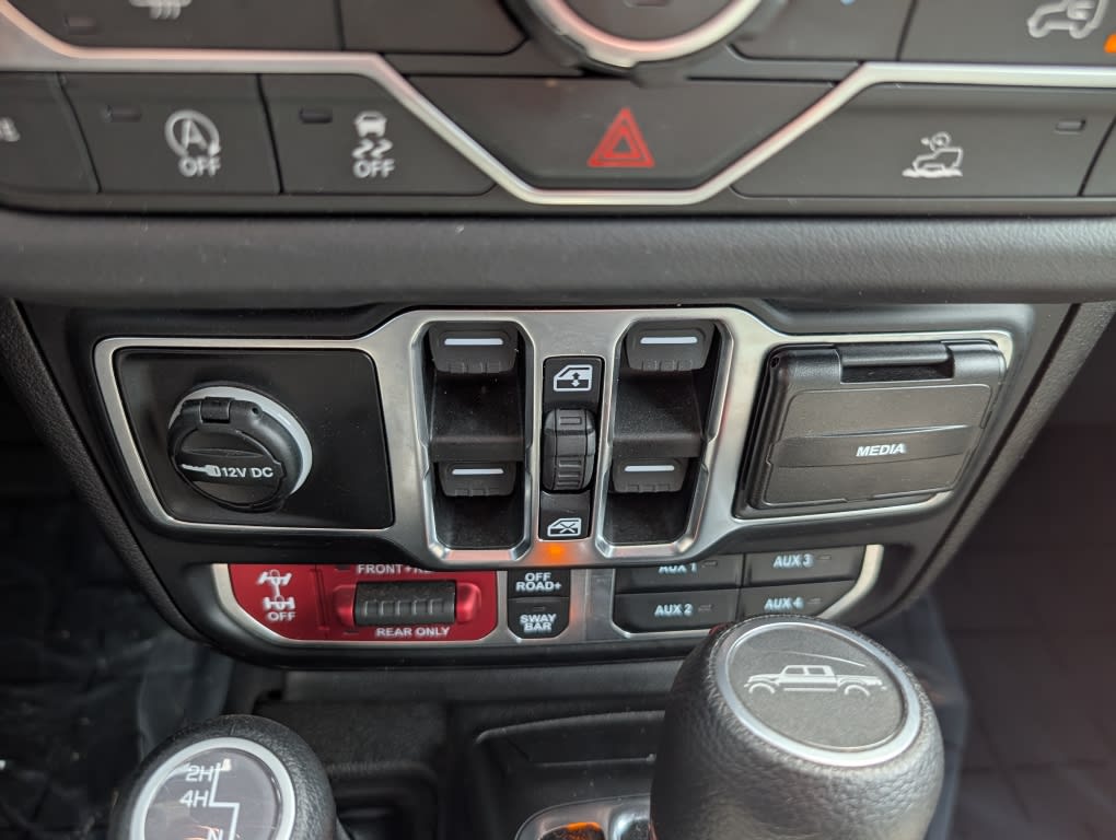 Thumbnail: 2026 Jeep Gladiator - 23