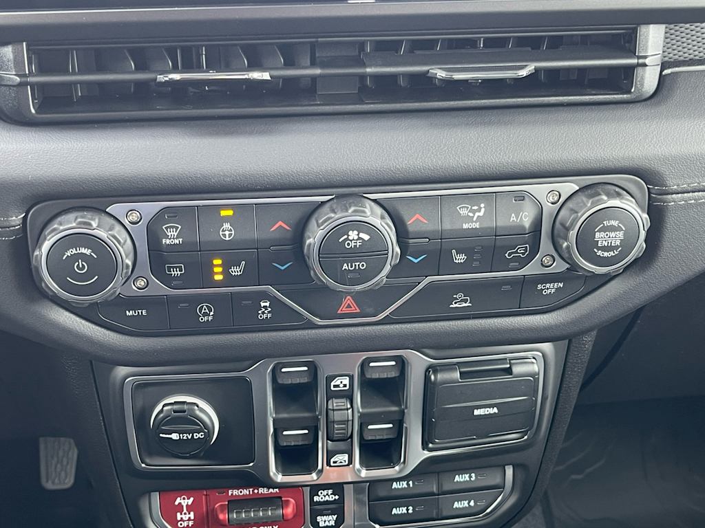 Thumbnail: 2026 Jeep Gladiator - 20