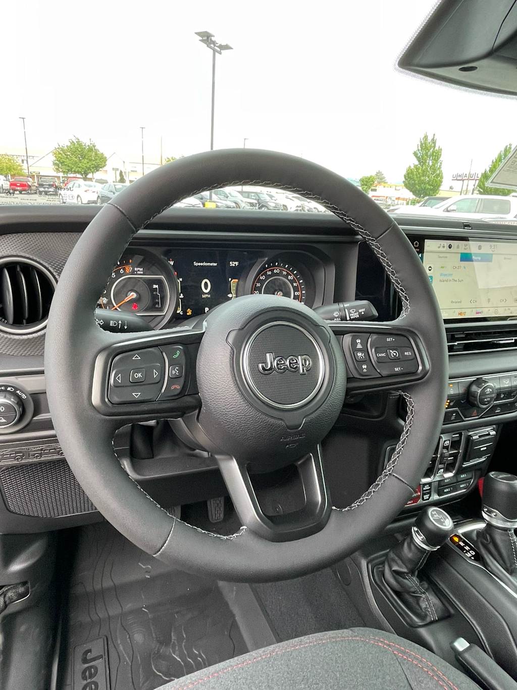 Thumbnail: 2026 Jeep Gladiator - 7