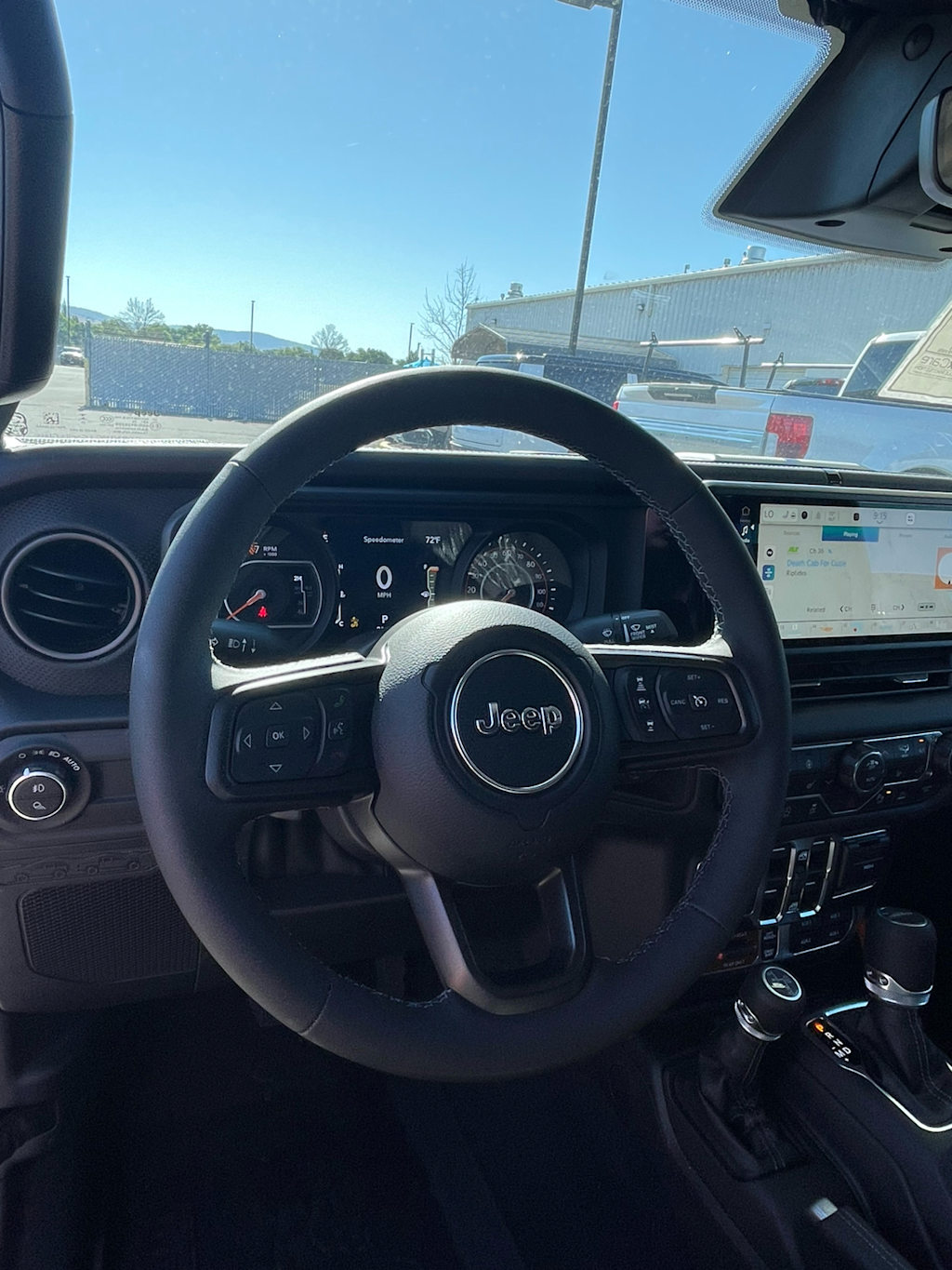 Thumbnail: 2026 Jeep Gladiator - 13