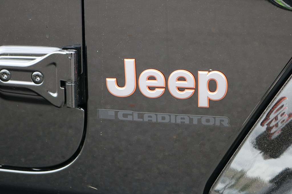 Thumbnail: 2026 Jeep Gladiator - 19