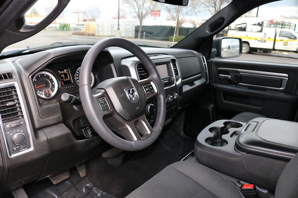 Thumbnail: 2024 RAM 1500 - 2