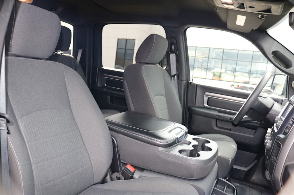 Thumbnail: 2024 RAM 1500 - 8