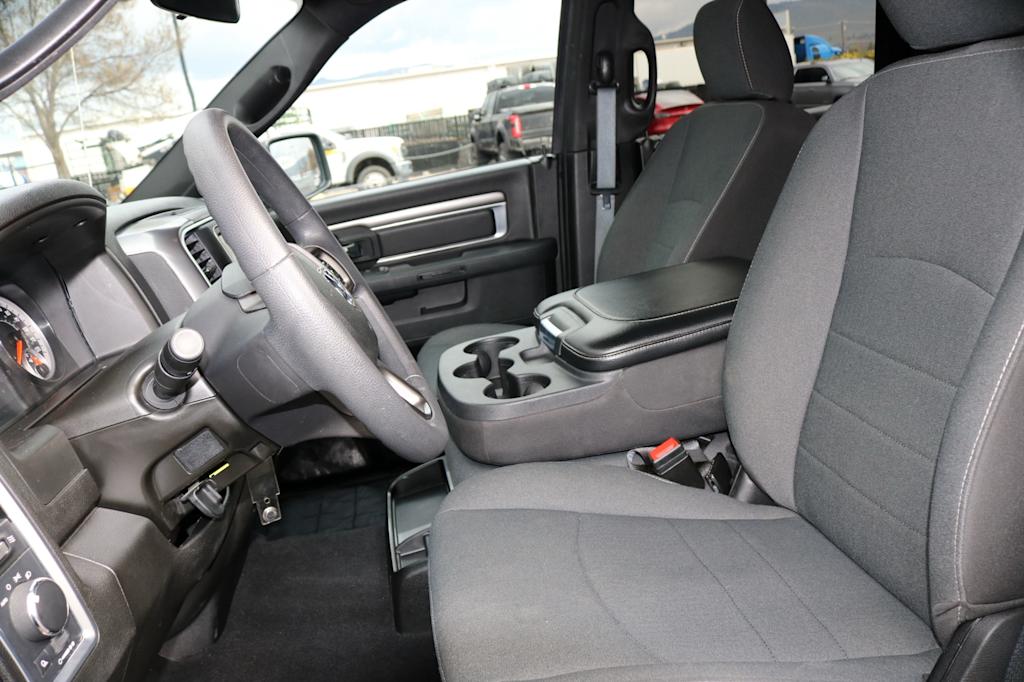 Thumbnail: 2024 RAM 1500 - 9