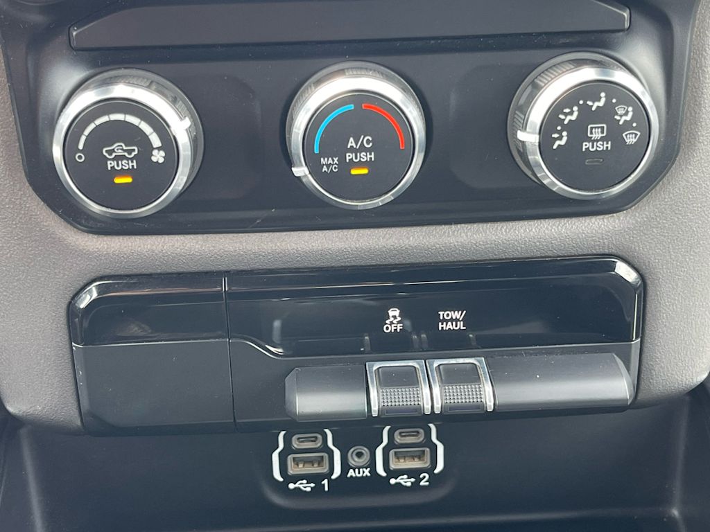 Thumbnail: 2022 RAM 1500 - 26