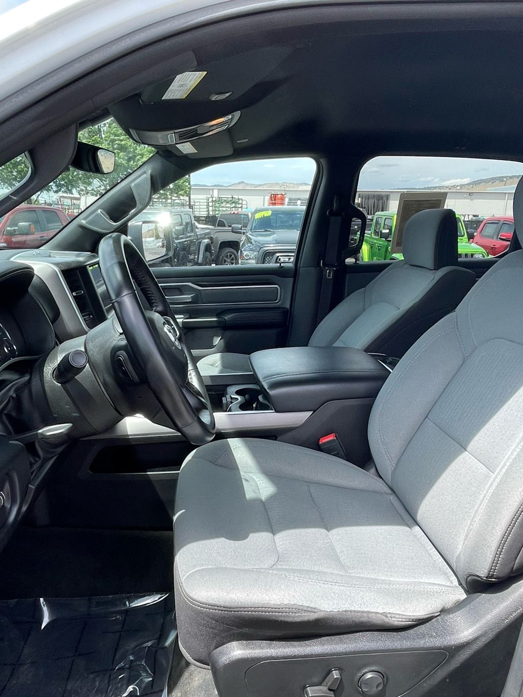 Thumbnail: 2022 RAM 1500 - 10