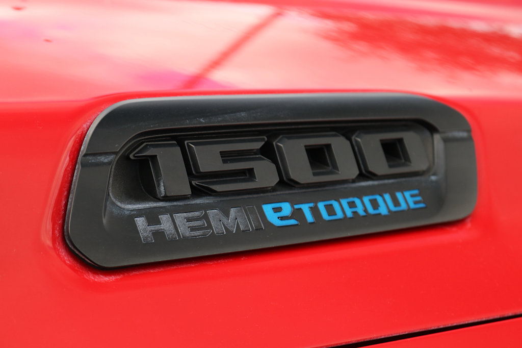 Thumbnail: 2024 RAM 1500 - 18