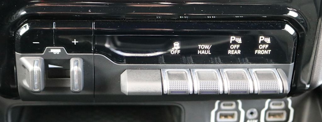 Thumbnail: 2024 RAM 1500 - 26
