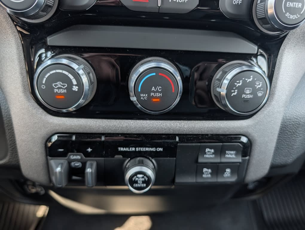 Thumbnail: 2026 RAM 1500 - 23