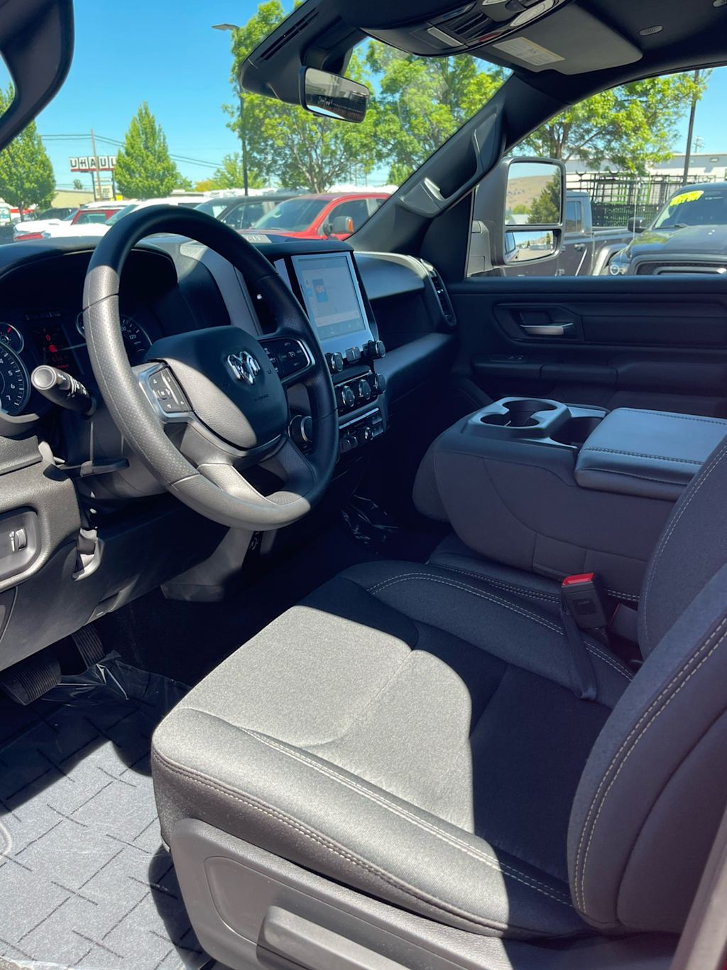 Thumbnail: 2026 RAM 1500 - 8