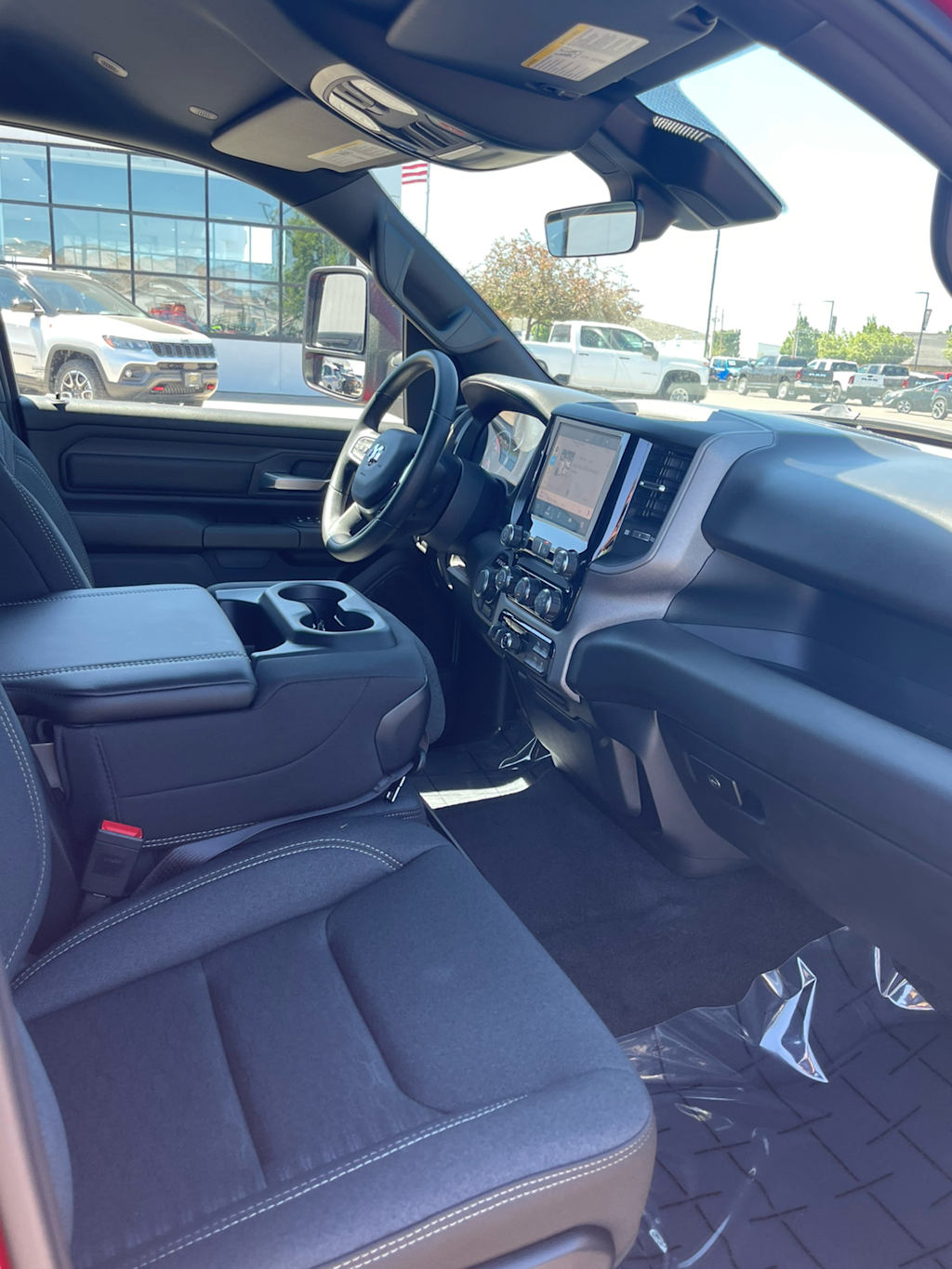 Thumbnail: 2026 RAM 1500 - 11