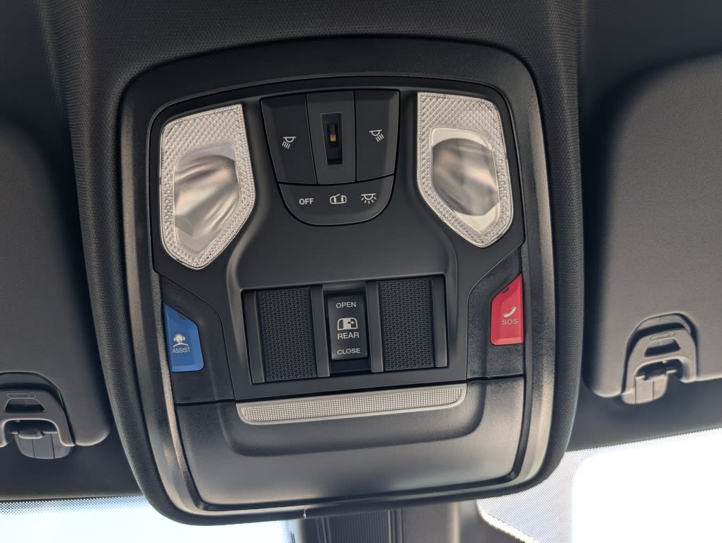 Thumbnail: 2026 RAM 1500 - 26