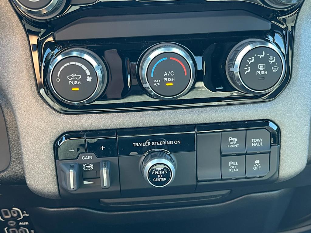 Thumbnail: 2026 RAM 1500 - 24