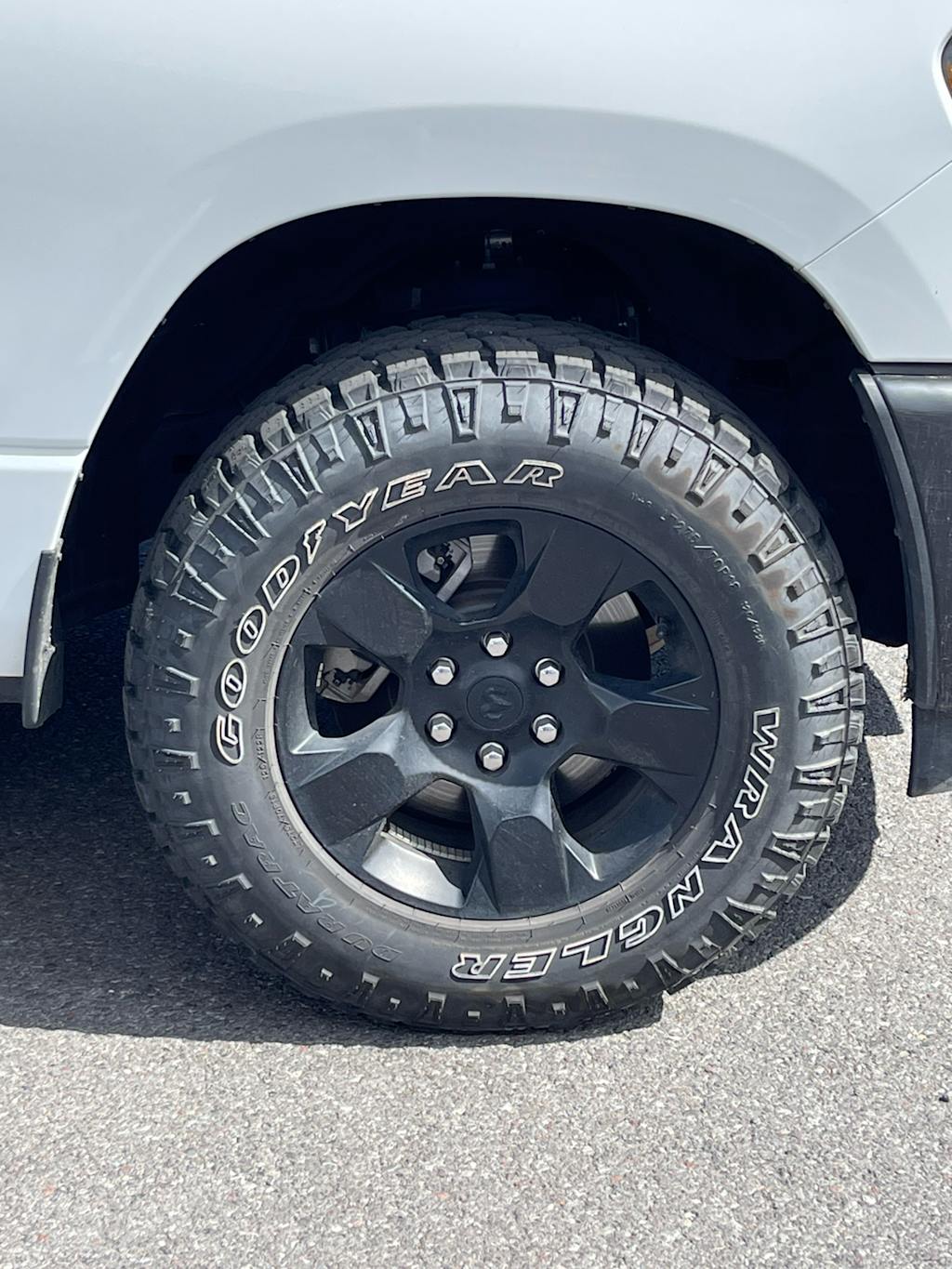 Thumbnail: 2025 RAM 1500 - 6