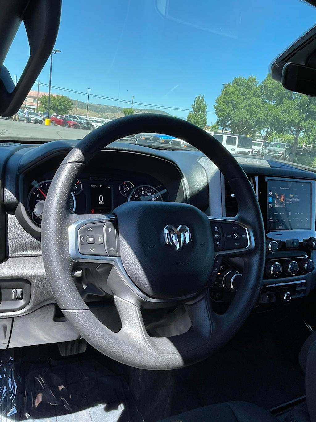 Thumbnail: 2026 RAM 1500 - 11