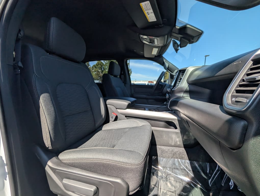 Thumbnail: 2026 RAM 1500 - 27