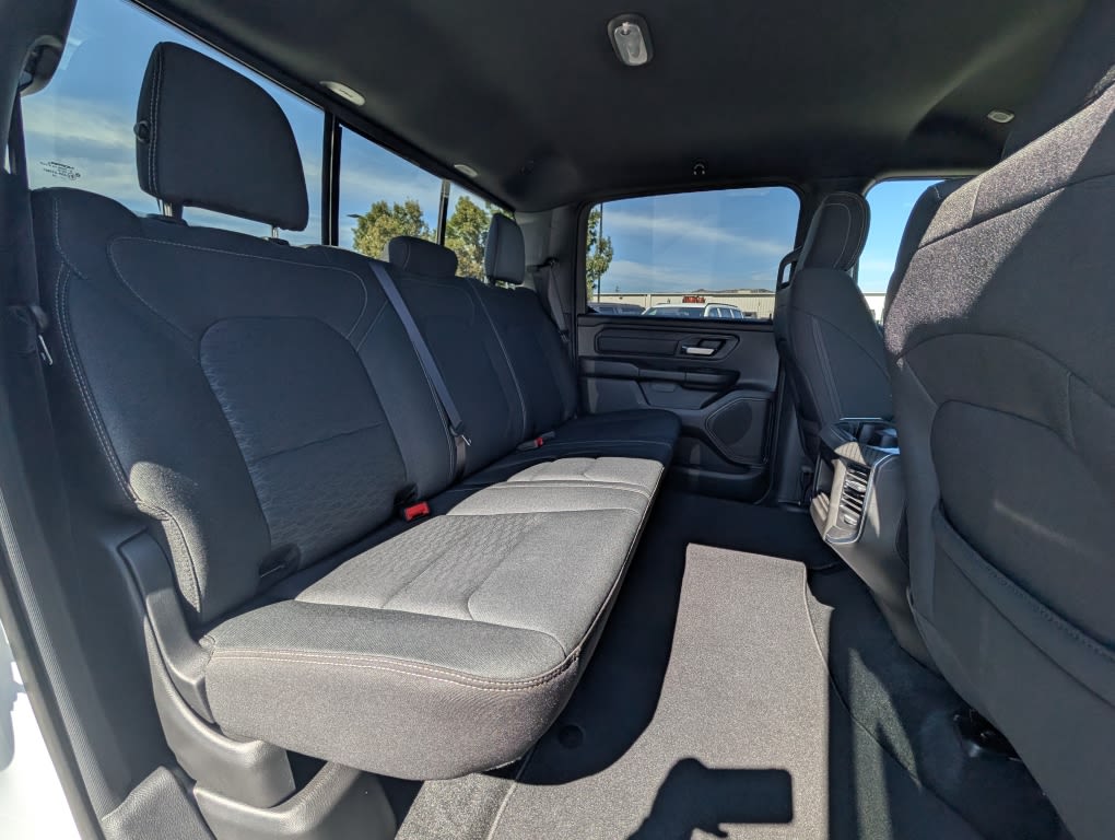 Thumbnail: 2026 RAM 1500 - 28