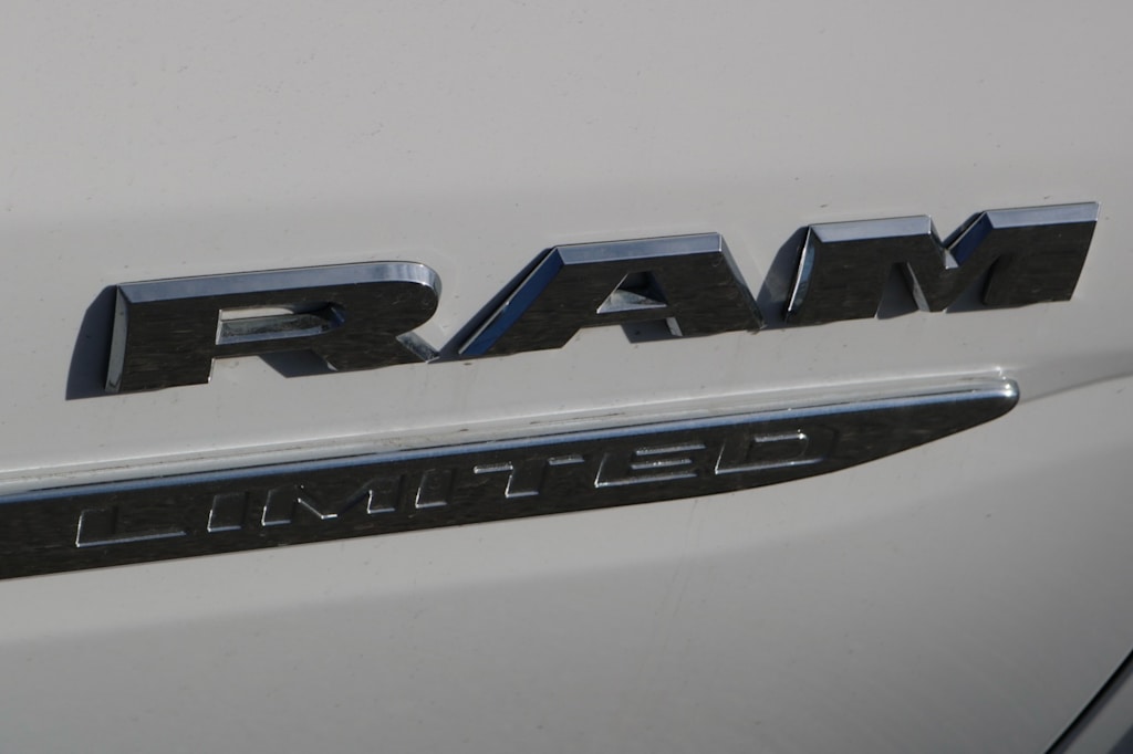 Thumbnail: 2020 RAM 1500 - 19