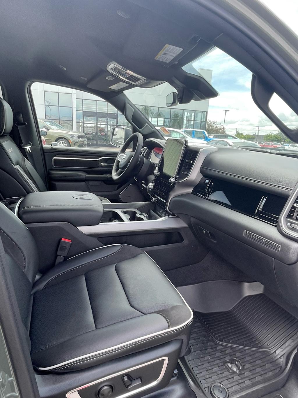 Thumbnail: 2026 RAM 1500 - 8